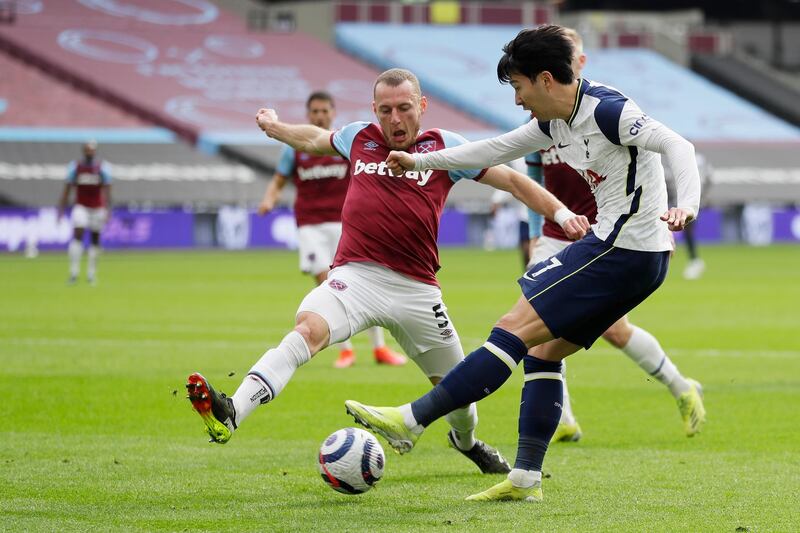 Vladimir Coufal - 8: Should have had a tough afternoon up against Son and Reguilon, but he breezed through. Played an important part in the opener, too. Cleaned out by his own keeper near the end, but battled on. Getty