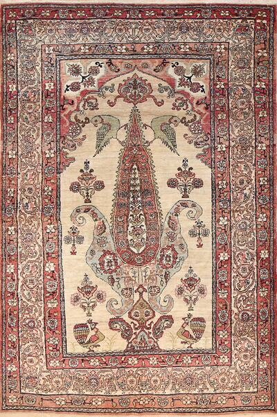 Kerman Lavar rug. Courtesy Estuary Auctions