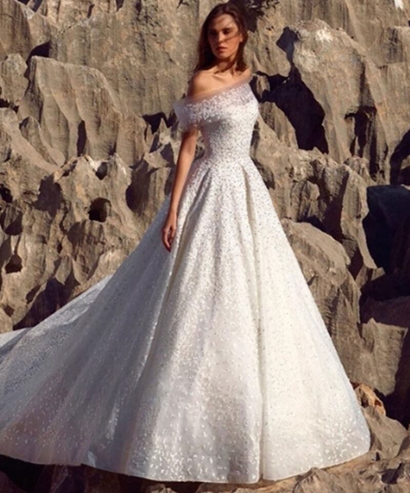 Designer-24 allows a bride to rent a Tony Ward gown for Dh7,470. Photo: Designer-24