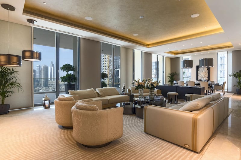 The 118 Contemporary living room. Courtesy LuxuryProperty.com