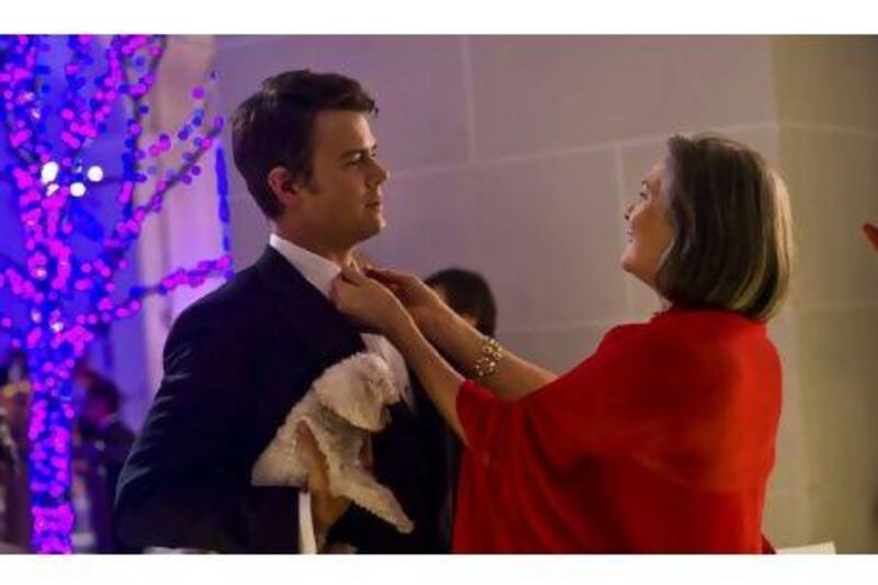 Josh Duhamel as Sam and Cherry Jones as Mrs Ahern in New Year's Eve. Courtesy Warner Bros