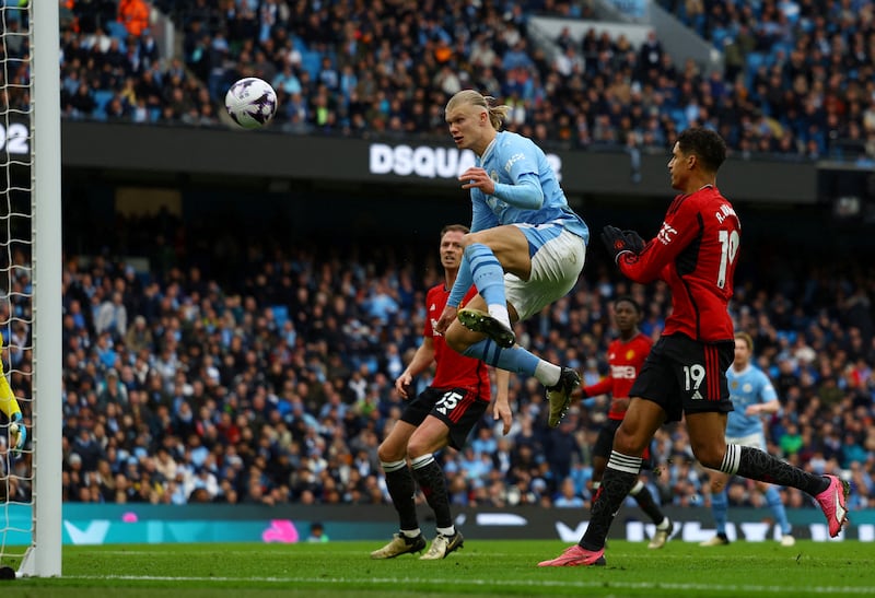Manchester City's Erling Haaland misses a chance. Action Images 