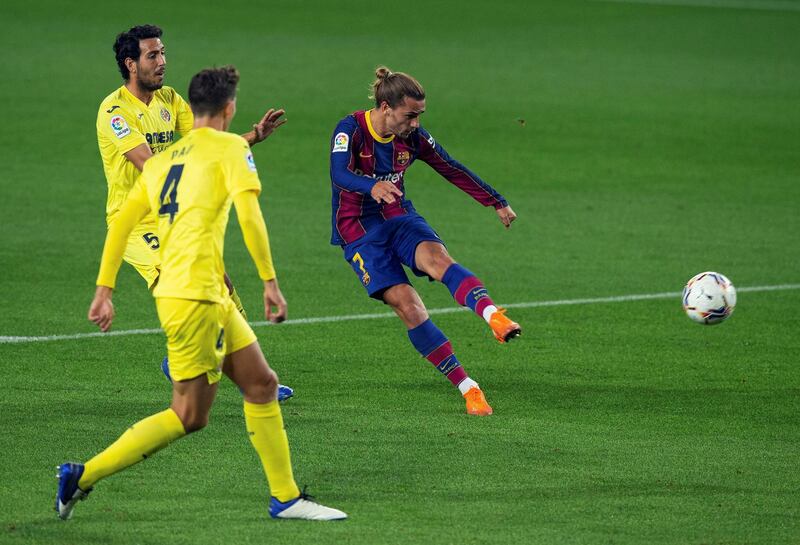 Barcelona's striker Antoine Griezmann takes a shot. EPA