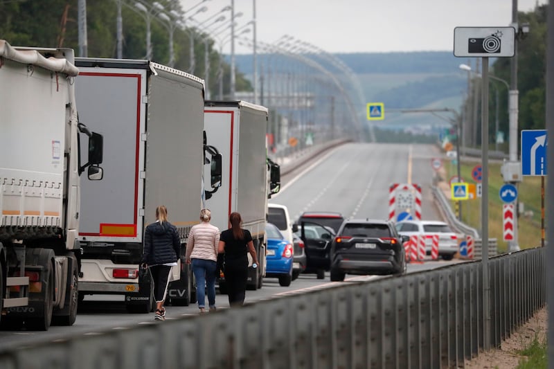 Traffic on the M-4 road in the Moscow region is brought to a halt. EPA