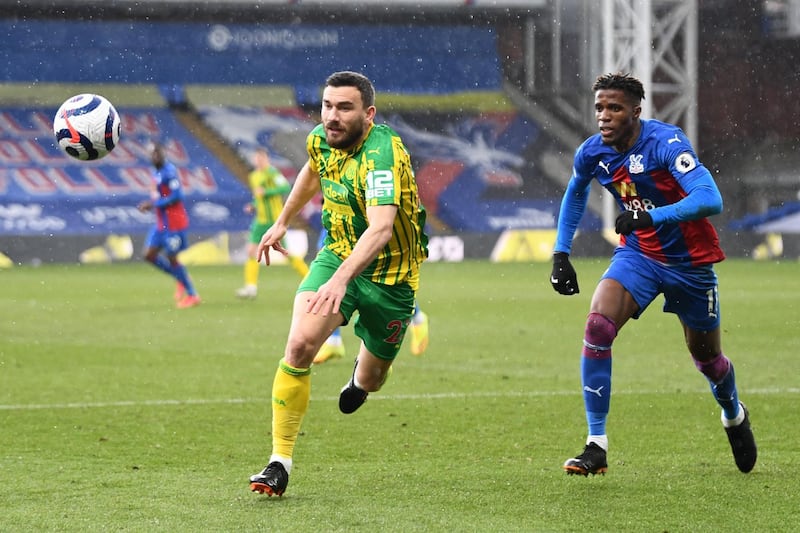 West Bromwich Albion's English Robert Snodgrass and Crystal Palace's striker Wilfried Zaha. AFP