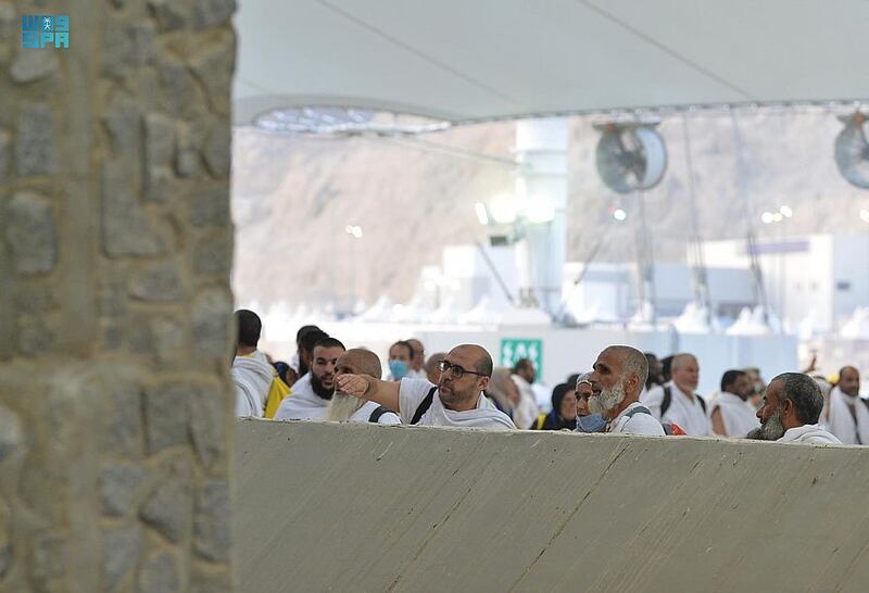 Pilgrims on the first day of Tashreeq throw the three Jamarat, beginning with Jamarat al-Soghra, then al-Wusta, and then Jamrat al-Aqaba. SPA