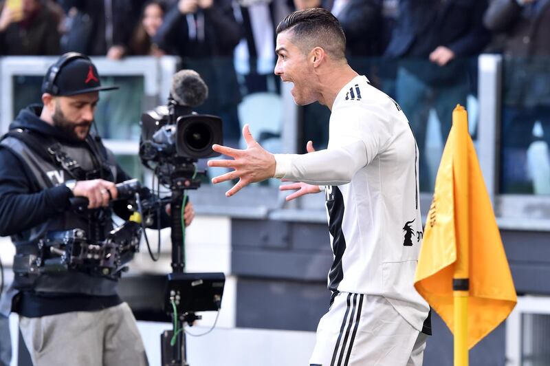 TURIN, ITALY - DECEMBER 29:  Cristiano Ronaldo of Juventus celebrates after scoring the opening goal during the Serie A match between Juventus and UC Sampdoria on December 29, 2018 in Turin, Italy.  (Photo by Tullio M. Puglia/Getty Images)
