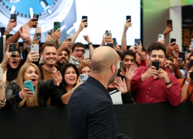 Statham meets his fans at Reel Cinemas in The Dubai Mall 