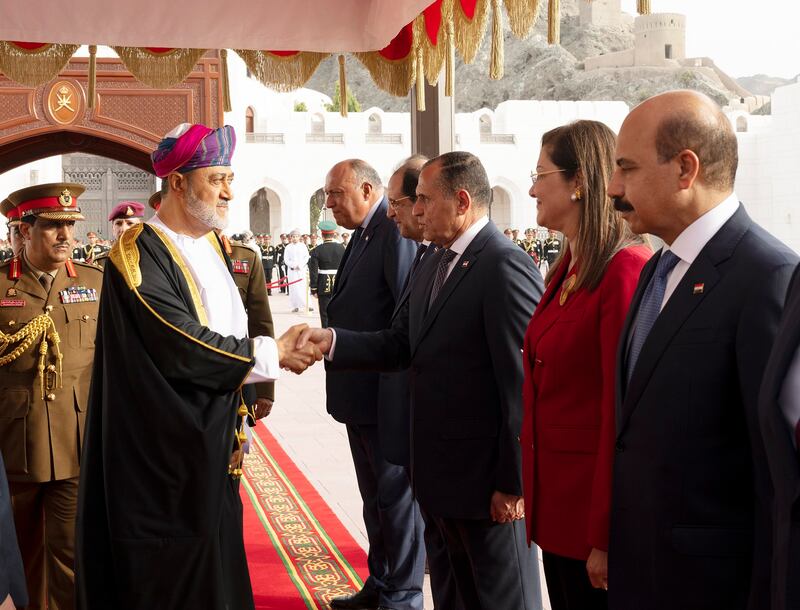 Sultan Haitham greets members of the Egyptian delegation.