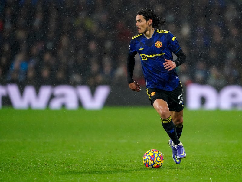 Edinson Cavani – 6. As driven as the rain, he ran hard and linked with those around him, but should have scored when set up by Shaw. Looked floored when he came off. AP
