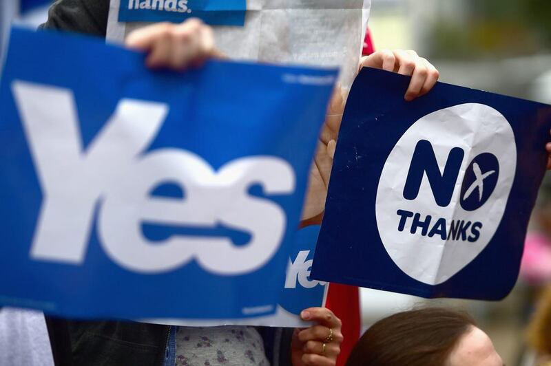 Campaigners for and against Scottish independence campaign ahead of Thursday's referendum. Photo:  Jeff J Mitchell / Getty