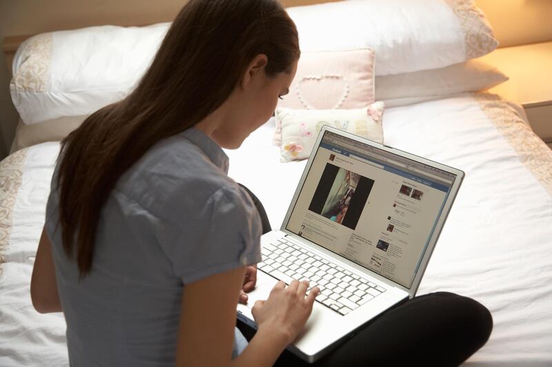 PhotoLibrary - March 2011

stock image of a girl using a laptop

credit Getty Images *** Local Caption ***  na07au-MAIN_sextortion.jpg