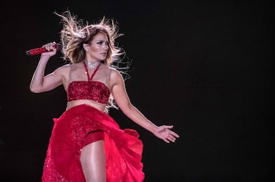 TOPSHOT - Singer Jennifer Lopez performs onstage during her concert on the beach of North Coast city of New Alamein, north of the Egyptian Capital Cairo on August 9, 2019.   This is Lopez' first concert in Egypt.  / AFP / Khaled DESOUKI

