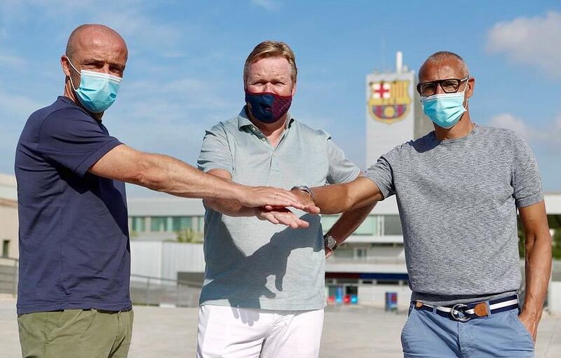 epa08615900 A handout photo made available by Spanish soccer club FC Barcelona shows the team's head coach Ronald Koeman (C) posing next to his assistant coaches Alfred Schreuder (L) and Henrik Larsson (R) in Barcelona, Spain, 21 August 2020. Koeman has signed with Barcelona FC until 30 Juni 2022.  EPA/FC BARCELONA / HANDOUT  HANDOUT EDITORIAL USE ONLY/NO SALES