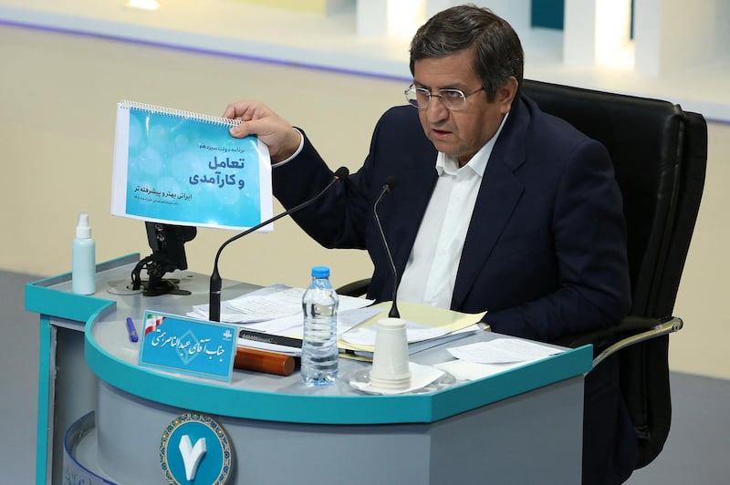 Iranian presidential candidate Abdolnaser Hemati during the first televised debate between Iran presidential candidates. AFP PHOTO /Iranian Young Journalist Club