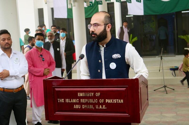 Pakistani officials in Abu Dhabi speak to hundreds of citizens gathered to mark 75 years since British colonial rule. 