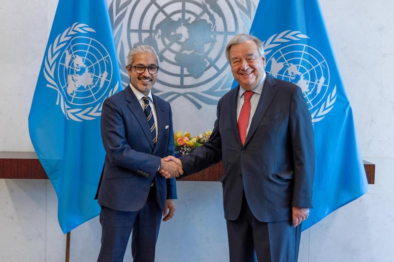 Mohamed Abushahab with UN Secretary General Antonio Guterres. Photo: UN