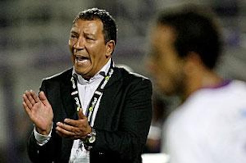 Al Ahli new coach Henk Ten Cate said he is not upto the task.