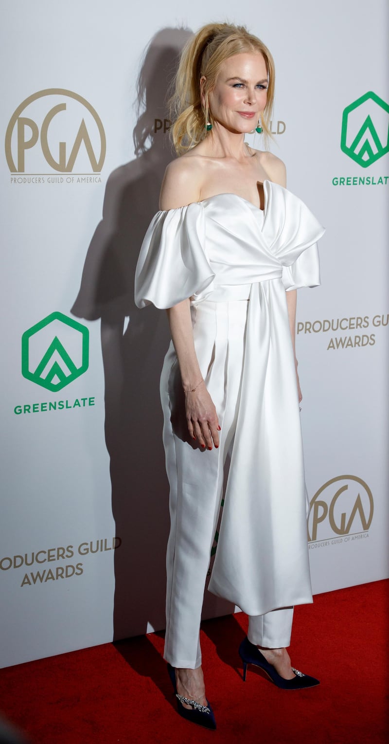epa08140096 US-Australian actress Nicole Kidman arrives for the Producers Guild Awards 2020 in Hollywood, California, USA, 18 January 2020. The award ceremony honors the top films and movies from 2019.  EPA-EFE/EUGENE GARCIA