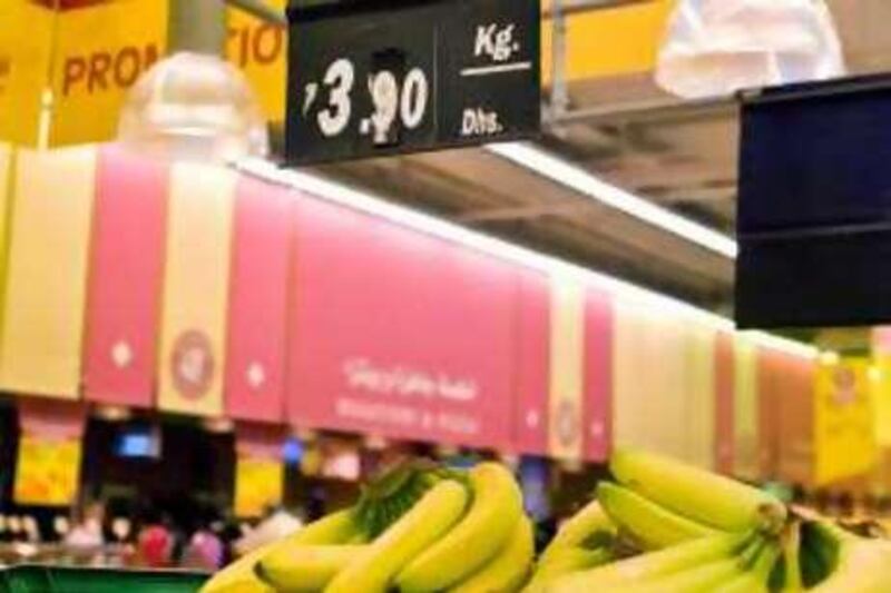 Abu Dhabi - August 16, 2008: Philippine bananas at the Carrefour in Marina Mall. ( Philip Cheung / The National ) *** Local Caption ***  PC0013-carrefour.jpgPC0013-carrefour.jpg