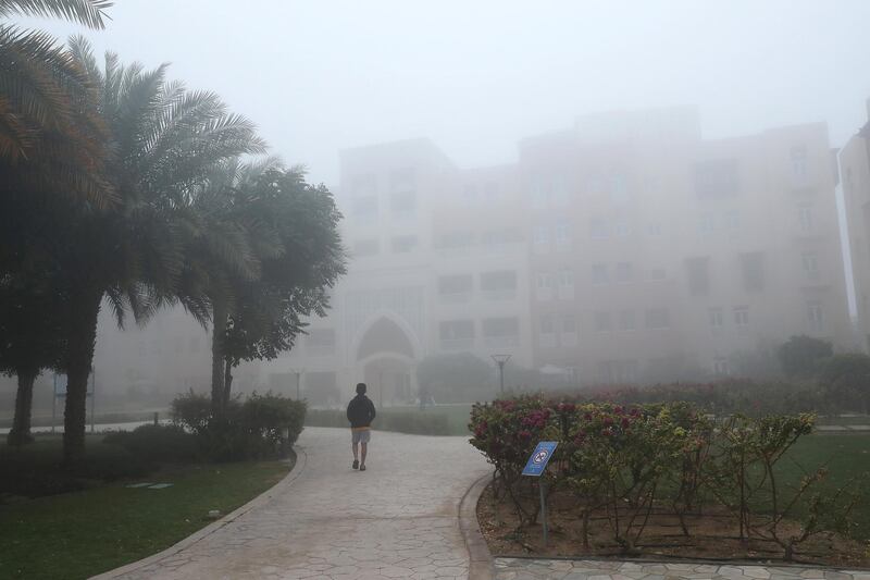 DUBAI , UNITED ARAB EMIRATES , March 14 – 2019 :- View of the early morning fog in Masakin Al Furjan area in Dubai. ( Pawan Singh / The National ) For News/Instagram/Online