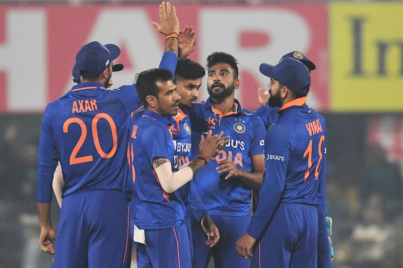 India's Mohammad Siraj, centre, picked up two early wickets. AFP