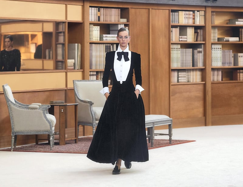 Chanel autumn / winter 2019 haute couture collection.