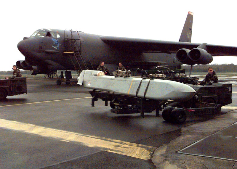 Launched Cruise Missile (Calcm) To A Waiting A B-52H Stratofortress At Raf Fairford, United Kingdom, On March 30, 1999. The Stratofortress Is Being Prepared For A Mission In Support Of Nato Operation Allied Force, Which Is The Air Operation Against Targets In The Federal Republic Of Yugoslavia.  (Photo By Usaf/Getty Images)