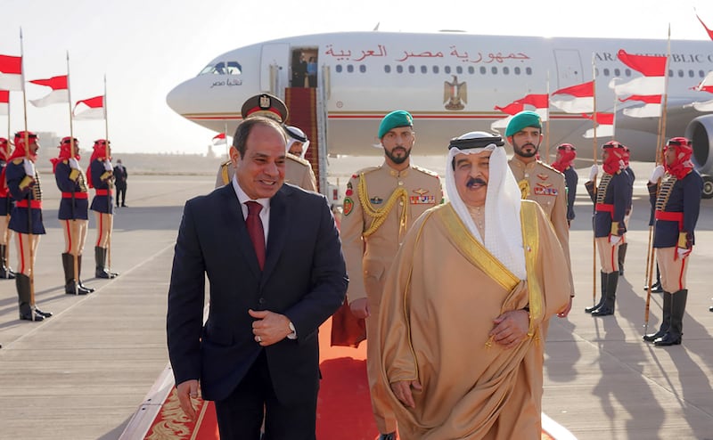 King Hamad receives Mr El Sisi in Bahrain as part of a two-day visit to the Gulf. AFP