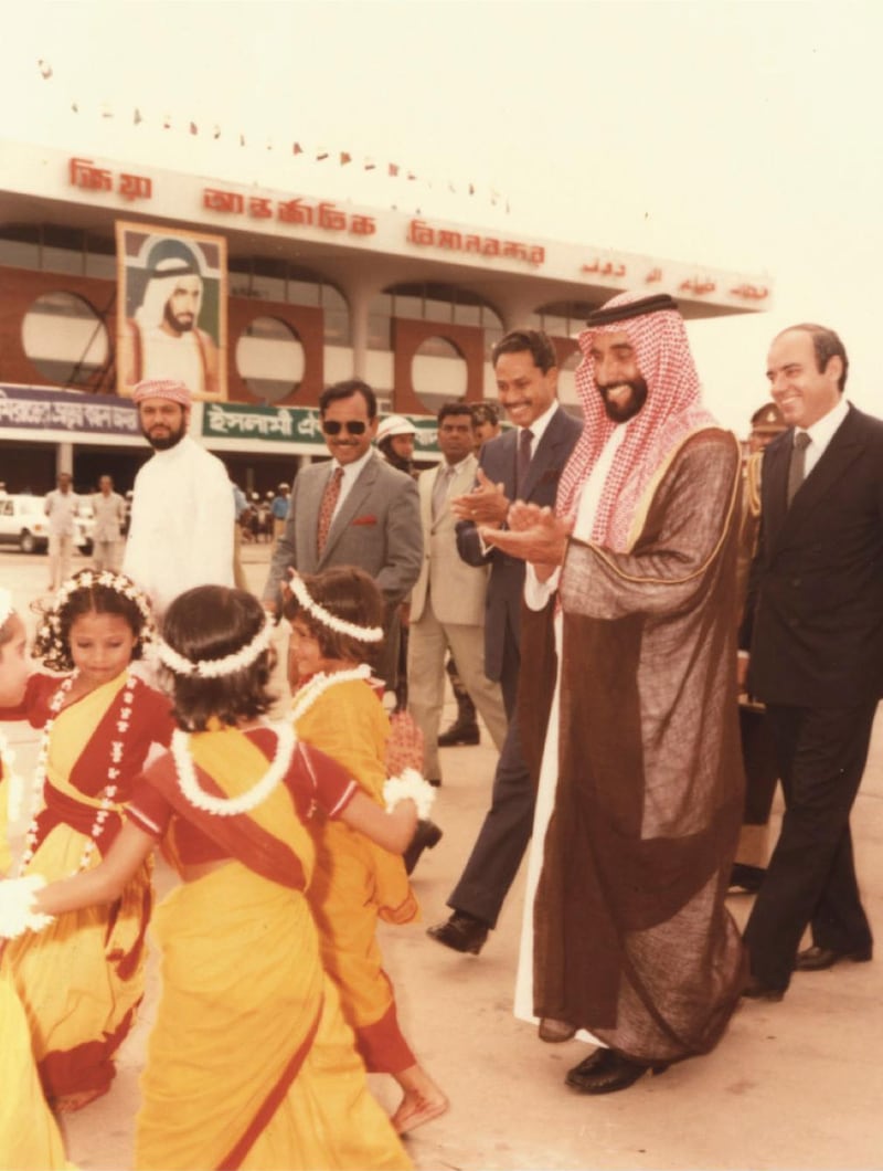 Sheikh Zayed during his visit to Bangladesh on 7 May, 1984. Photo: National Archives