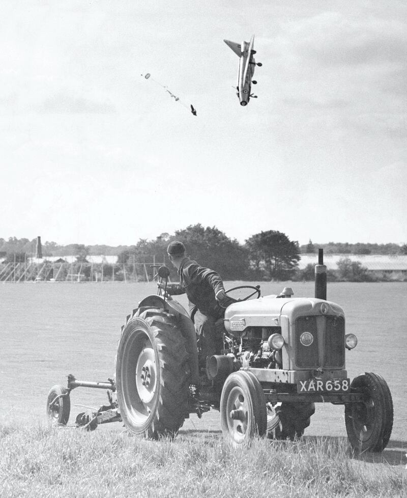 RAF test pilot George Aird - flying a English Electric Lightning F1 - ejected from his English Electric Lightning F1 aircraft at a fantastically low altitude in Hatfield, Hertfordshire 13th September 1962 (Photo by mirrorpix/Mirrorpix/Mirrorpix via Getty Images) *** Local Caption *** 00002805