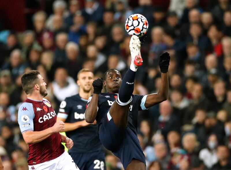 Kurt Zouma - 7: Man mountain at the back who was at the heart of another fine defensive performance from Hammers. Continues to look an excellent signing from London neighbours Chelsea. Reuters