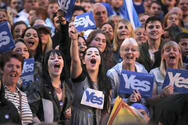 'Yes' campaigners gather for a rally in George Square, Glasgow, in 2014. Reuters