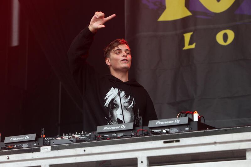 WANTAGH, NY - JUNE 16:  Martin Garrix performs on stage during the 2017 BLI Summer Jam at Nikon at Jones Beach Theater on June 16, 2017 in Wantagh, New York.  (Photo by Kevin Kane/WireImage/Getty Images)