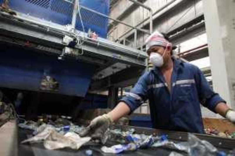 June 11, 2009 / Fujairah / Horizon Technologies in Fujairah is one of the only hand full of companies that recycles June 11, 2009. (Sammy Dallal / The National)
 *** Local Caption ***  sd-061011-recycle-04.jpg