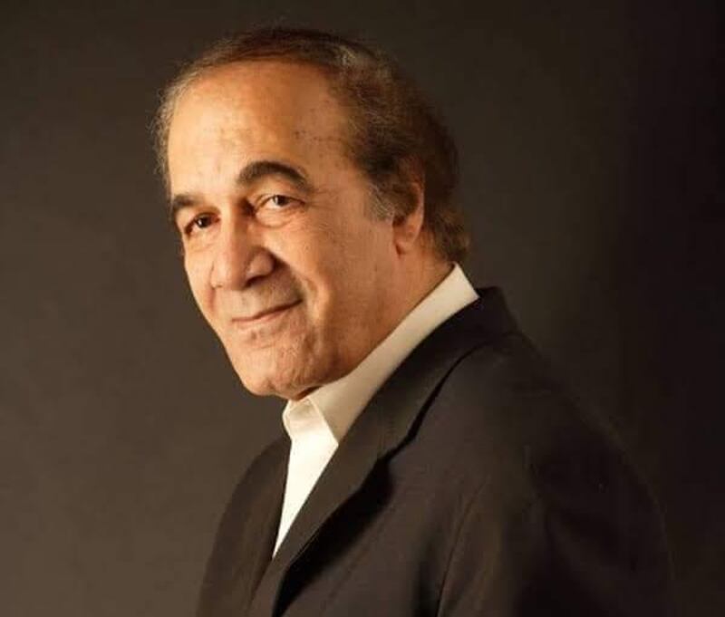 Mahmoud Yassin, one of the most prolific actors in the history of Egyptian cinema, has died. Ahmed Shober / Twitter