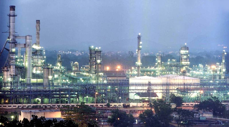 (Scaned image from My old print)An Evening shot of Reliance petrochemicals plant in Jamnagar in Gujrath (India).Pic-Rajan Chaughule.