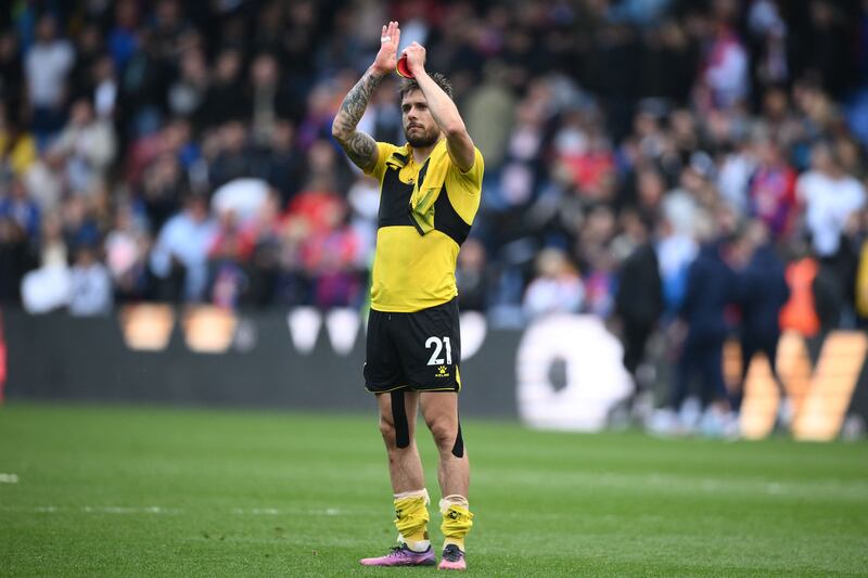 Kiko Femenia – 4. Making his 150th appearance in a Watford shirt, Femenia was overwhelmed by the early pressure Palace posed on the left wing and struggled throughout. AFP
