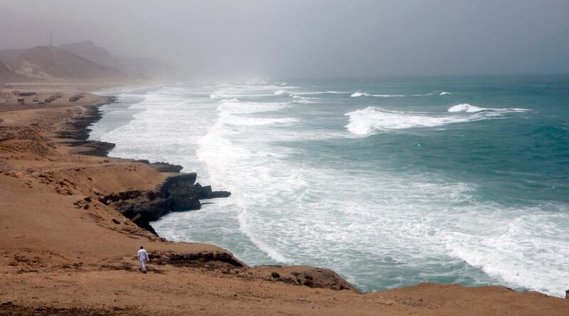 SALALAH. 16th July 2009. The rugged coastline west of Samalah at the  Al Mughsayl blowholes.  Stephen Lock  /  The National . FOR TRAVEL. *** Local Caption ***  SL-salalah-066.jpg