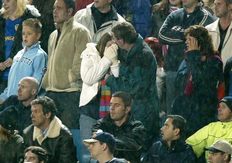 Football - Carling Cup Third Round - Leeds United v Manchester United - 28/10/03 
Leeds United Fan after a bottle was thrown into the crowd by Alan Smith 
Mandatory Credit:Action Images / Michael Regan