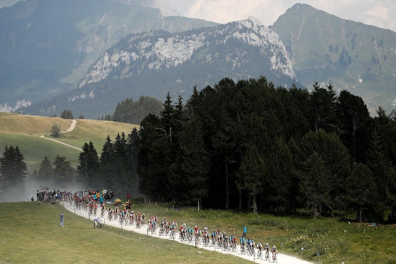 Cyclists in action during the 10th stage of the Tour de France over 158,5km between Annecy and Le Grand-Bornand. Yoan Valat / EPA