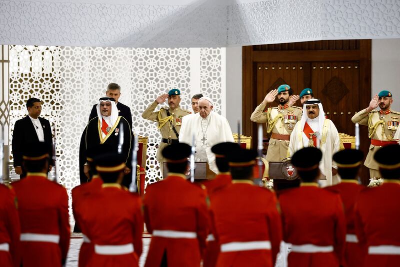 Pope Francis, Bahrain's King Hamad and Crown Prince and Prime Minister Salman bin Hamad attend a welcome ceremony at Sakhir Palace. Reuters