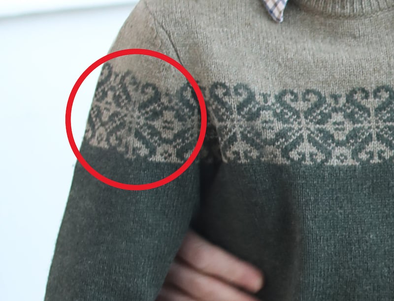 An apparent inconsistent pattern on jumper worn by Prince Louis attracted attention