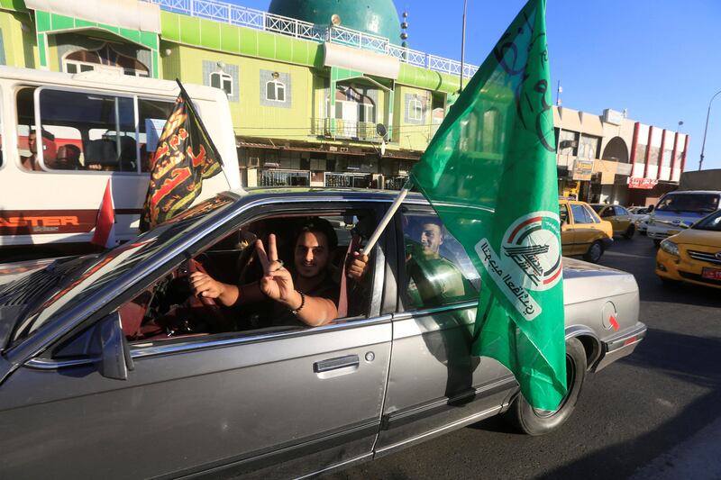 Citizens celebrate in Kirkuk, Iraq October 17, 2017. REUTERS/Alaa Al-Marjani