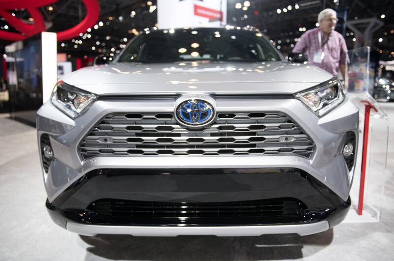 The Toyota Motor Corp. RAV4 XSE hybrid vehicle is displayed during the 2018 New York International Auto Show (NYIAS) in New York, U.S., on Thursday, March 29, 2018. Toyota took the wraps off its first top-to-bottom overhaul of its best-selling RAV4 crossover since since 2013, with updates including better aerodynamics and the ability to read road signs. Photographer: Michael Noble Jr./Bloomberg