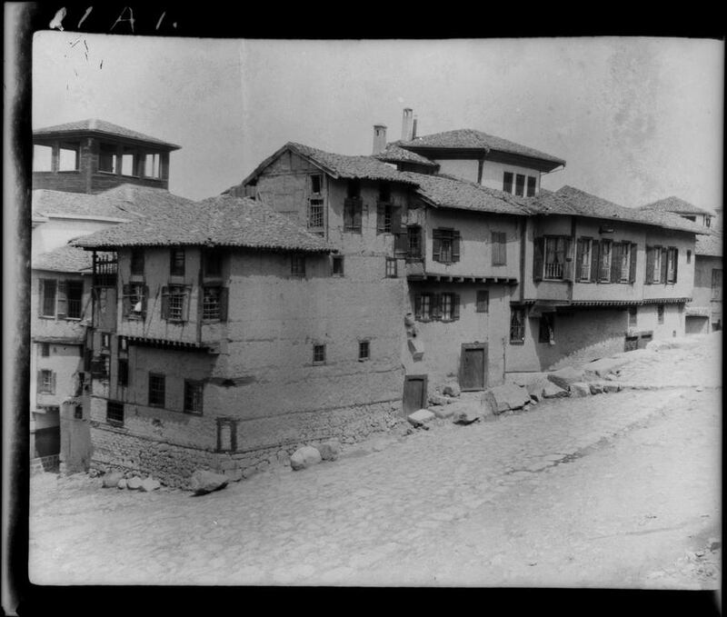 Traditional houses in Ankara. Courtesy The Garstang Museum of Archaeology, University of Liverpool
