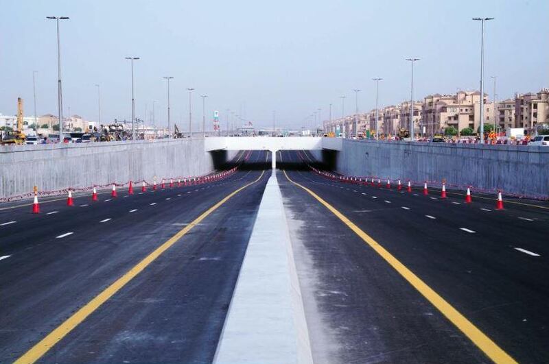 The project will increase the traffic flow to about 12,000 vehicles per hour.