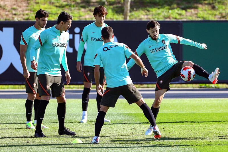 Bernardo Silva and his Portugal teammates train in Oeiras. EPA