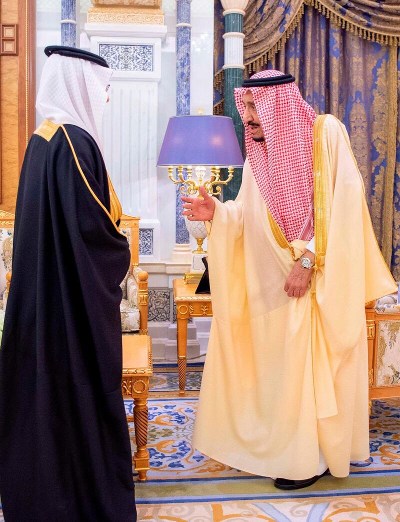 
Riyadh, March 08, 2020, SPA -- In Front of The Custodian of the Two Holy Mosques King Salman bin Abdulaziz Al Saud, Saudi Ambassador Designate to Ukraine Muhammad bin Sulaiman Al-Musahir and Saudi Ambassador Designate to Eastern Republic of Uruguay Eyad bin Gazy Hakeem were sworn-in today. SPA

ع / عام / أمام خادم الحرمين الشريفين.. السفيران المعينان لدى أوكرانيا والأوروغواي الشرقية يؤديان القسم  (واس)1441-07-13 هـ