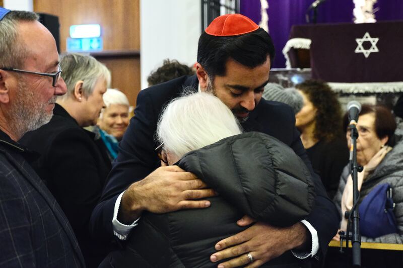 Scottish First Minister Humza Yousaf attends a service of prayer and solidarity with Scotland’s Jewish community. @ScotGovFM / Twitter